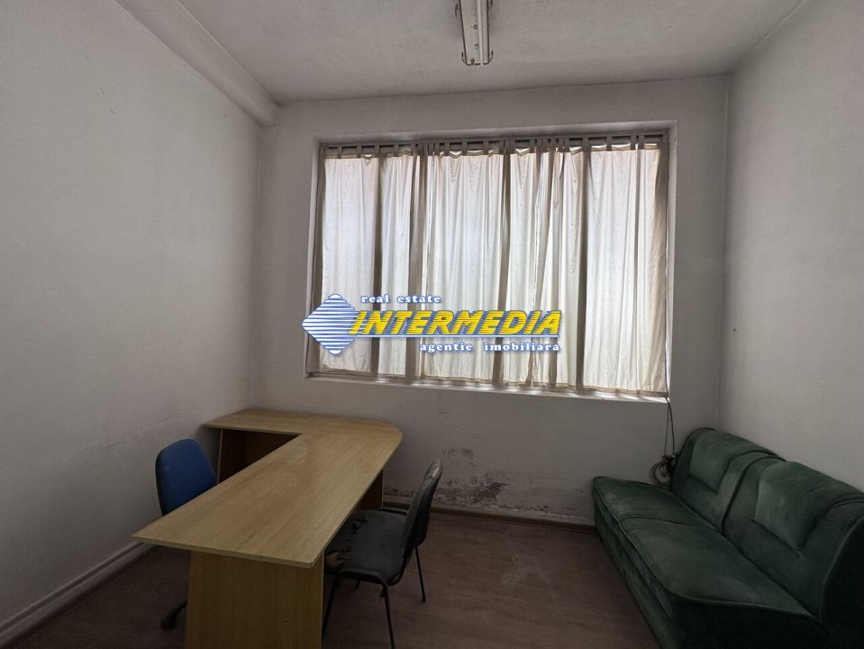 SPATIU COMERCIAL I CENTRU I SUPRAFATA 250 MP I PRETABIL CROITORIE I – fotografia 3 din 14