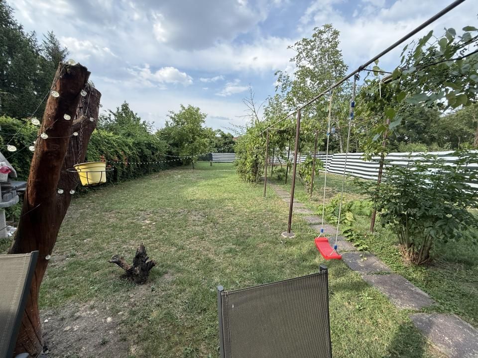 Casa 4 camere, 2 bai, 2 bucatarii, 130 mp utili, 902 mp teren  - Bogdanestilor – fotografia 1 din 6