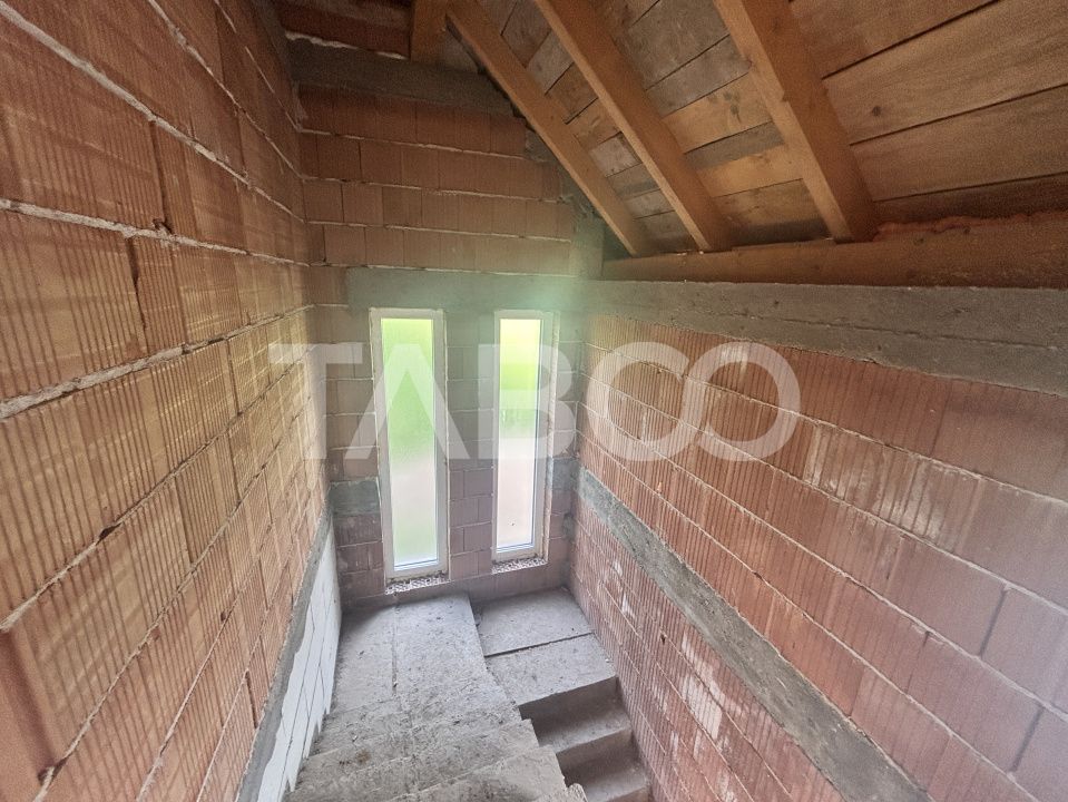 Casa teren 600 mp 4 camere individuala in Sura Mare Sibiu – fotografia 3 din 4