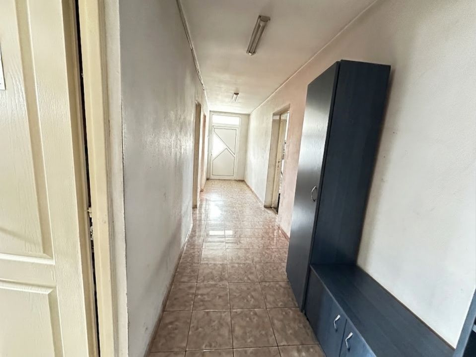 Hala de vanzare 259 mp cu teren 750 mp utilitati – fotografia 7 din 18