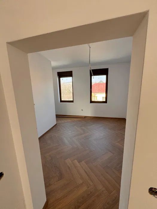 Duplex premium D+P+M | 190 mp utili | Grădină 290 mp Gruia – fotografia 4 din 6