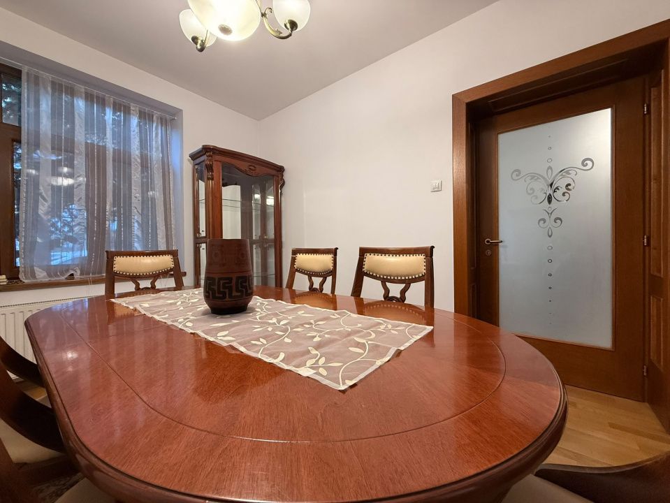 Vila individuală Decebal/ Piata Alba Iulia/ 5 camere/ curte/  ideal birou – fotografia 3 din 20