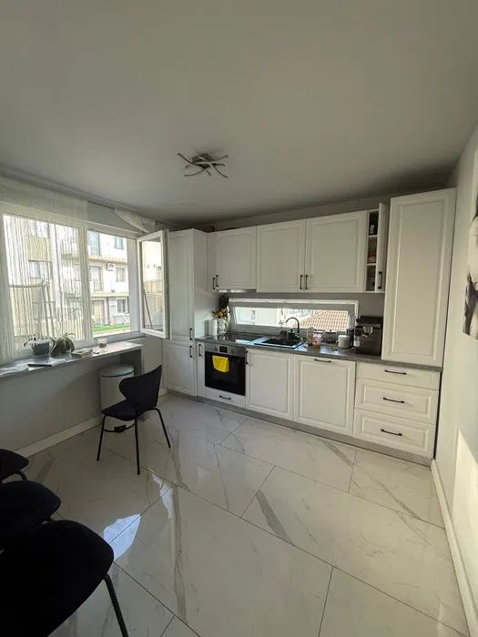 Casă individuală cuplată ultrafinisată, Florești, str. Teilor, 175 mp utili – fotografia 4 din 8