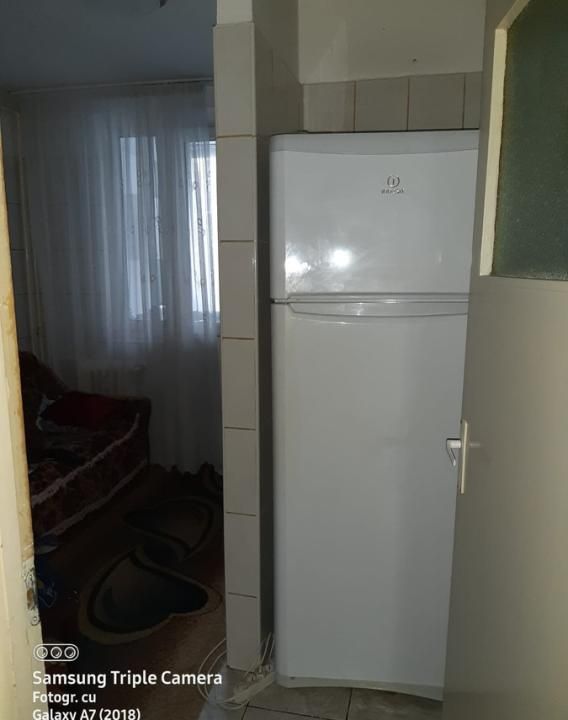 Negru Voda, Apartament 2 camere, decomandat, balcon mare, Școala 14 Pitești – fotografia 7 din 11