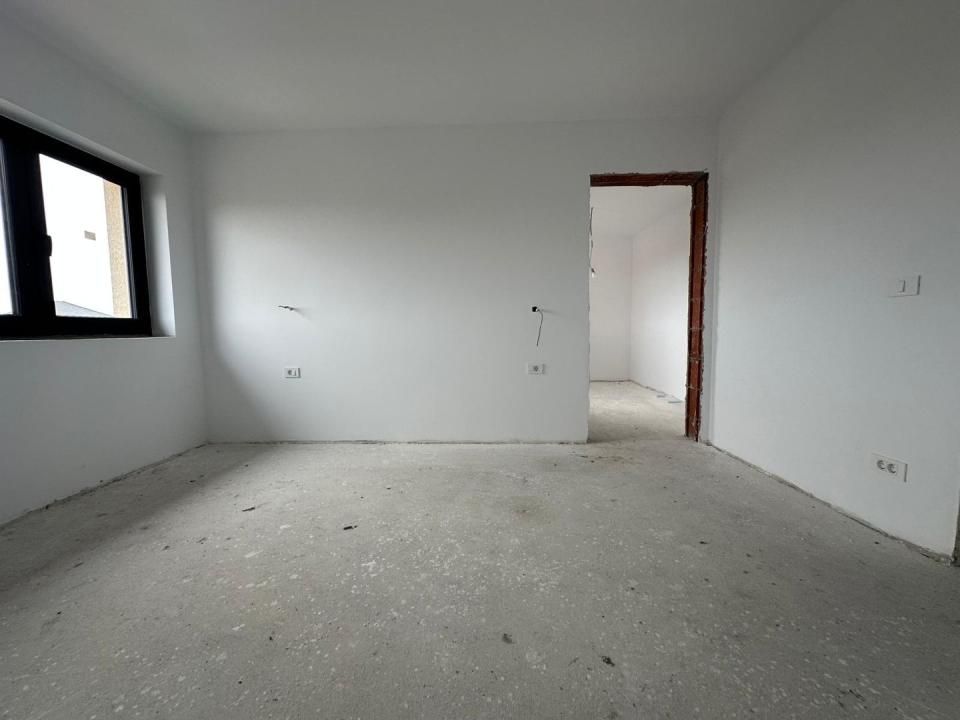 Casa individuala | Parter + Etaj | Toate utilitatile | Sacalaz | Teren generos | – fotografia 5 din 17