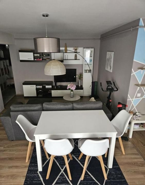 Apartament cu 2 camere la cheie , parcare zona Cetatii - Jysk – fotografia 2 din 8
