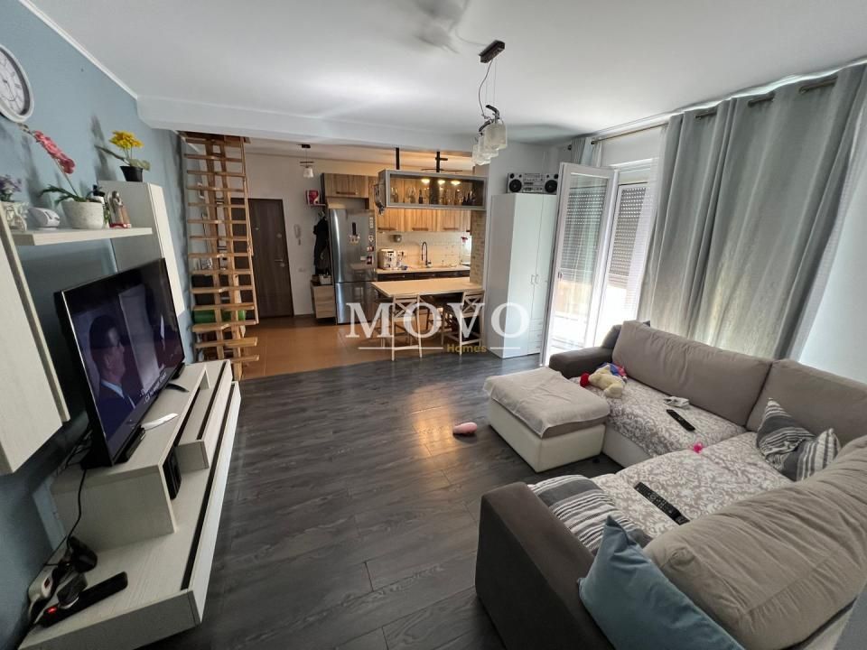 Apartament 2 camere | Scara interioara | Mansarda amenajata | Giroc – fotografia 1 din 12