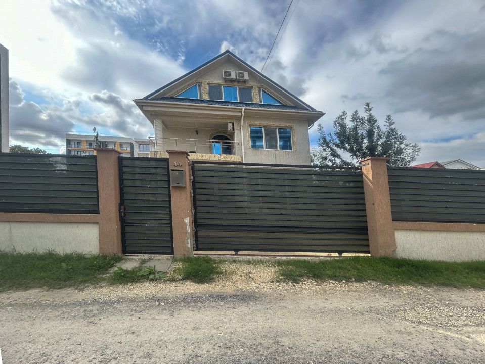 Pensiune cu 10 camere in Mamaia-Sat, zona LIDL . Oportunitate de investitie – fotografia 29 din 29