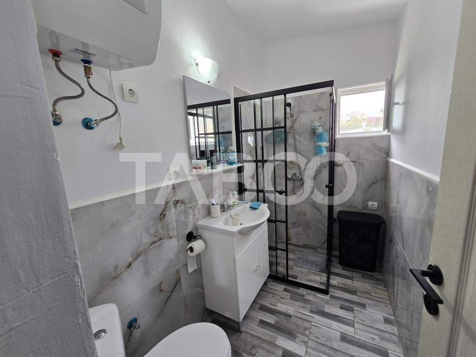 Teren 500mp plus o cabana de 42mp bonus in Sura Mare Sibiu – fotografia 3 din 8