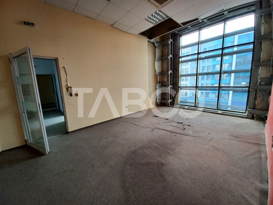 Spatiu de birouri pe Mihai Viteazul Sibiu compartimentare dupa nevoi – fotografia 14 din 17
