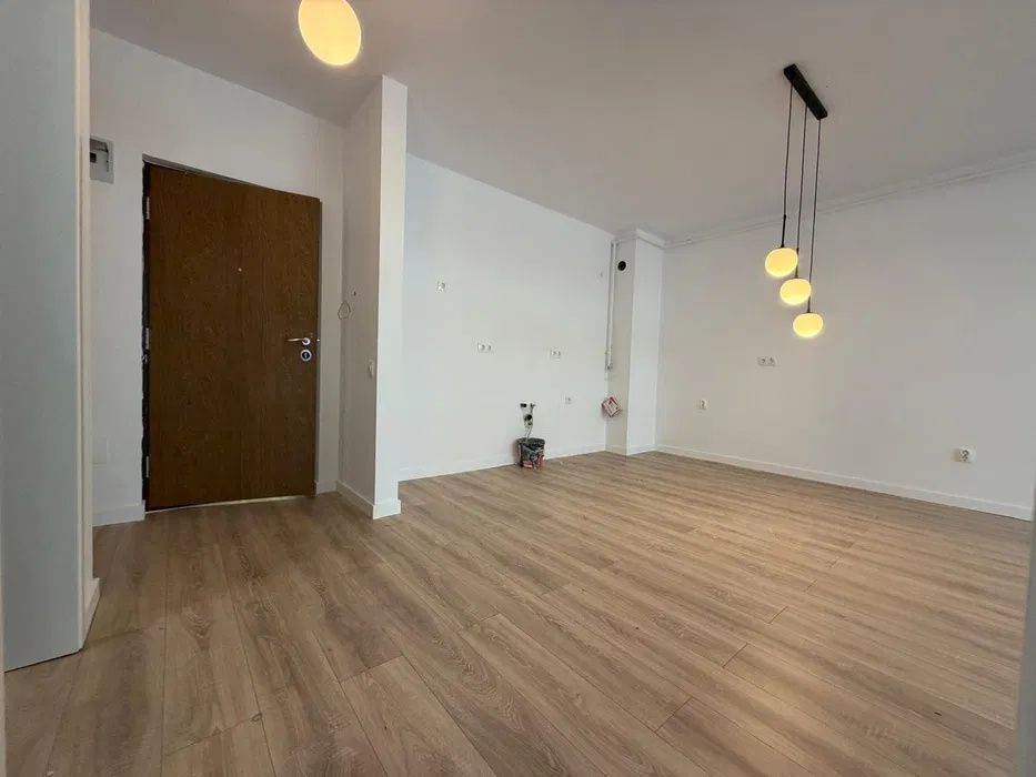 Apartament 2 camere, 45 mp, intermediar, garaj, terasa, Zona Eroilor – fotografia 3 din 8