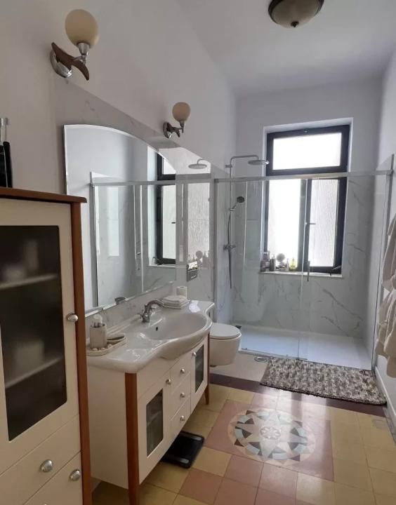 Apartament boem 128 mp | 50 m de Cișmigiu | renovat integral | parcare – fotografia 17 din 20