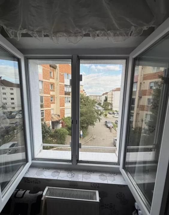 📍 Apartament 2 Cam Decomandat – Etaj 2/4, Zona Micro 6(Vizavi de fostul Select) – fotografia 10 din 12