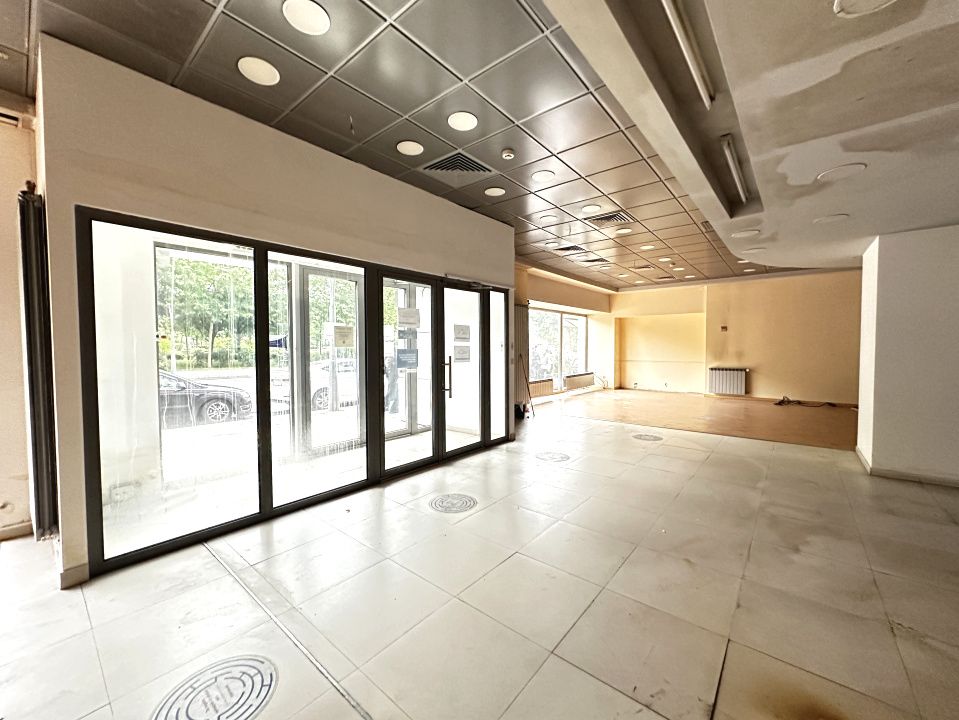 INCHIRIERE Spațiu comercial 173 mp. Vitrina Mare la Bulevard CETATE Alba Iulia – fotografia 18 din 34