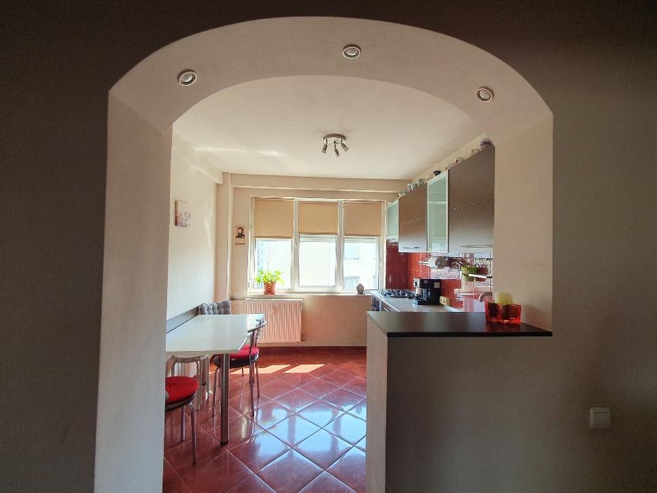Apartament 3 camere -5 minute metrou Dristor – fotografia 10 din 14