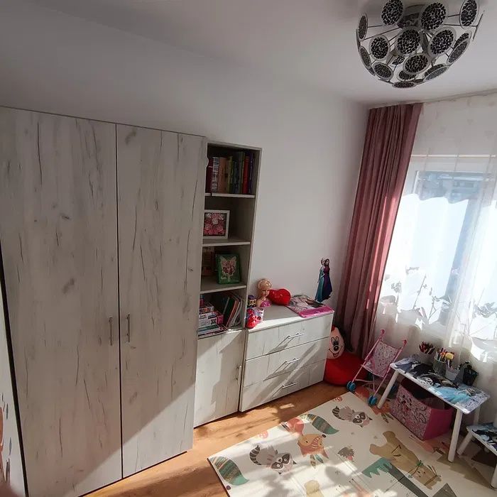 Apartament de vanzare 3 camere 53mp 2 balcoane zona Floresti Terra – fotografia 5 din 8