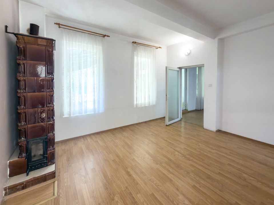 Vila D+P+1 si pod in Mamaia Sat cu teren 1569 mp si suprafata desfasurata 865 mp – fotografia 24 din 33