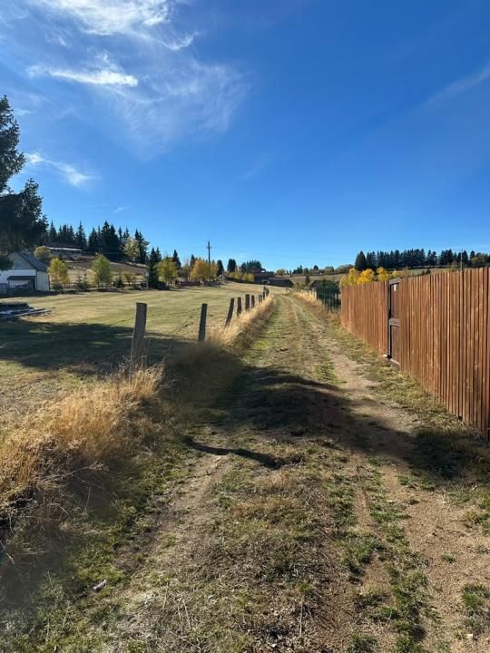TEREN DE VANZARE IN MARISEL 15 000 MP | PANORAMA DEOSEBITA | POTENTIAL TURISTIC – fotografia 3 din 9