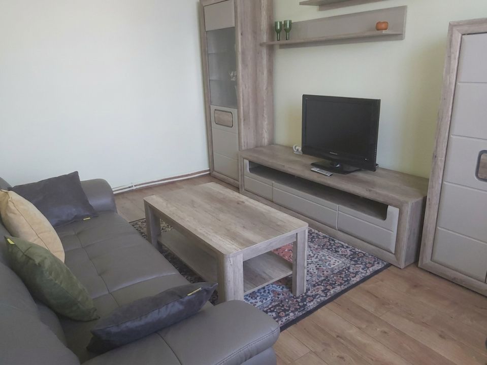 Apartament 3 camere renovate, decomandat | Ultracentral – fotografia 1 din 6