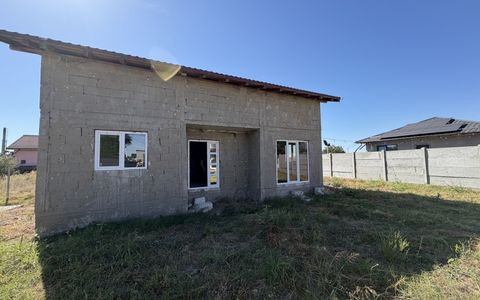 Casa P+M, 126mp utili, 437mp teren, sat Malu Mare