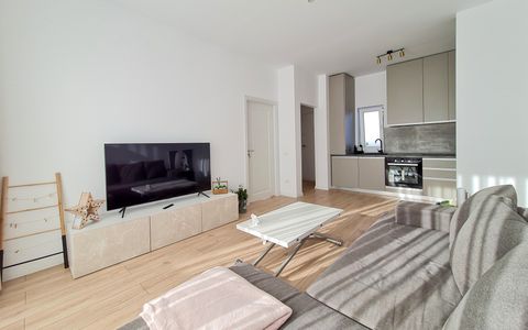 Apartament cu 2 camere Mamaia Nord, mobilat complet, la 250m de Mare