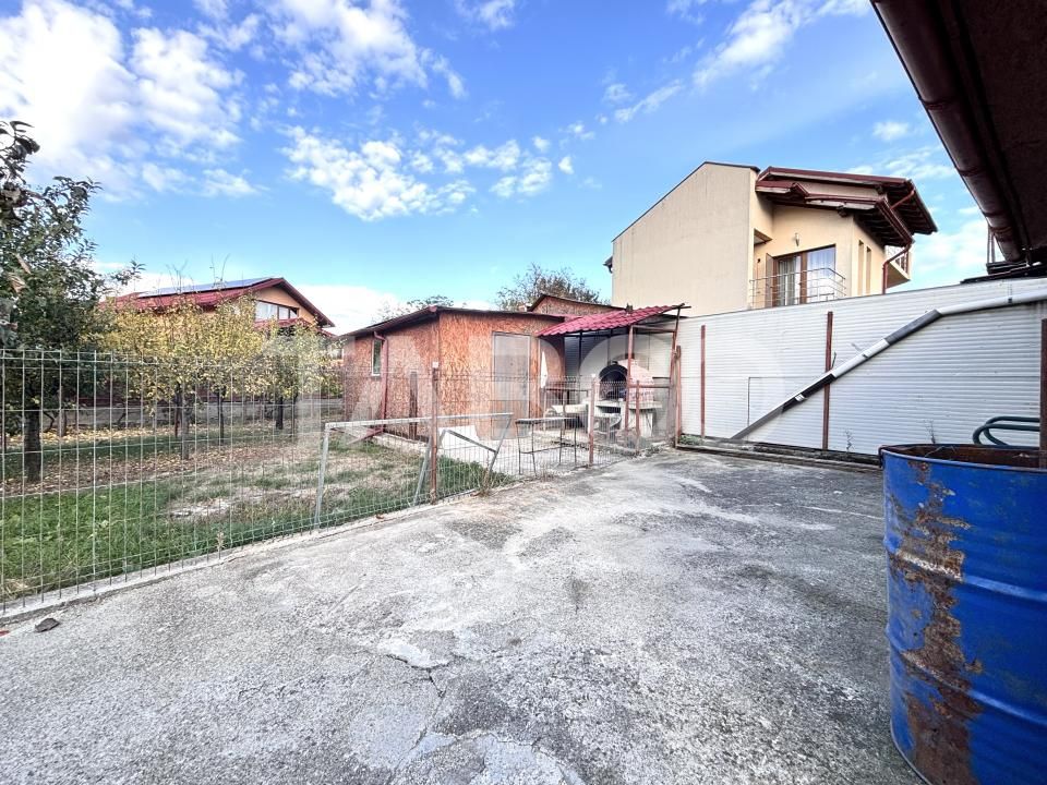 Casa individuala de vanzare cu teren de 929 mp front de 44 ml Someseni – fotografia 2 din 14