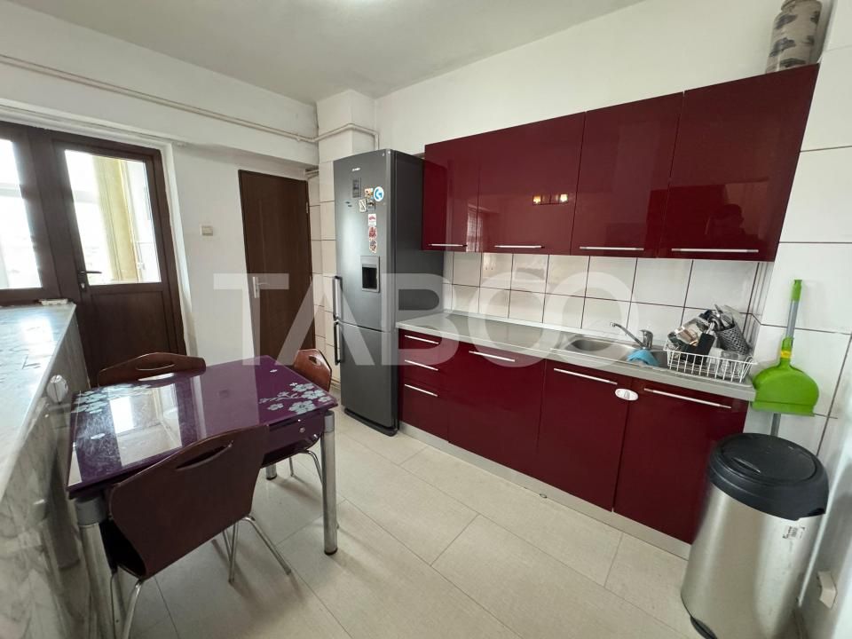 Apartament de inchiriat cu 5 camere 2 bai bloc cu lift Turnisor Sibiu – fotografia 4 din 21