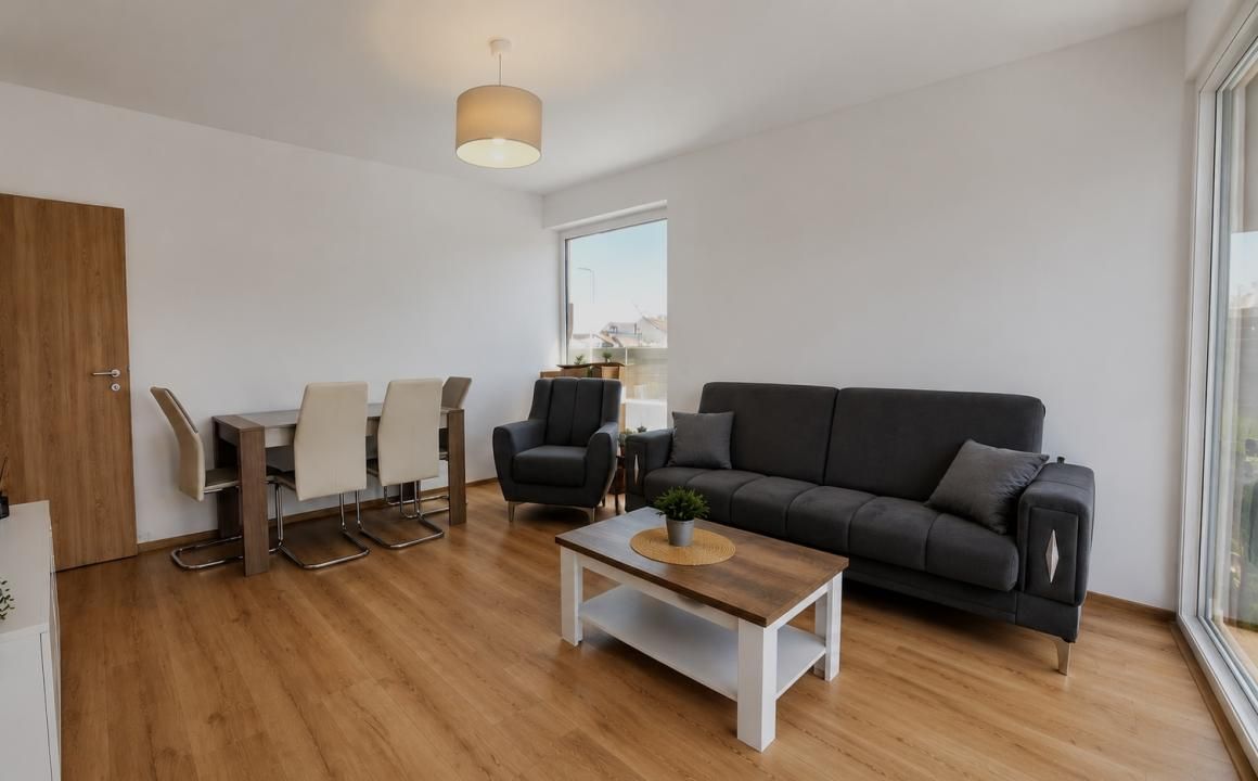 DE INCHIRIAT - Apartament 2 camera cu gradina 55 mp - Lipovei – fotografia 1 din 6