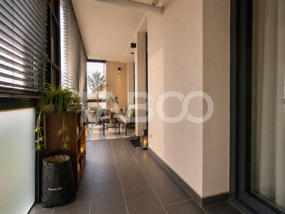Apartament de vanzare 4 camere balcon boxa lift bloc nou zona Centrala – fotografia 20 din 20