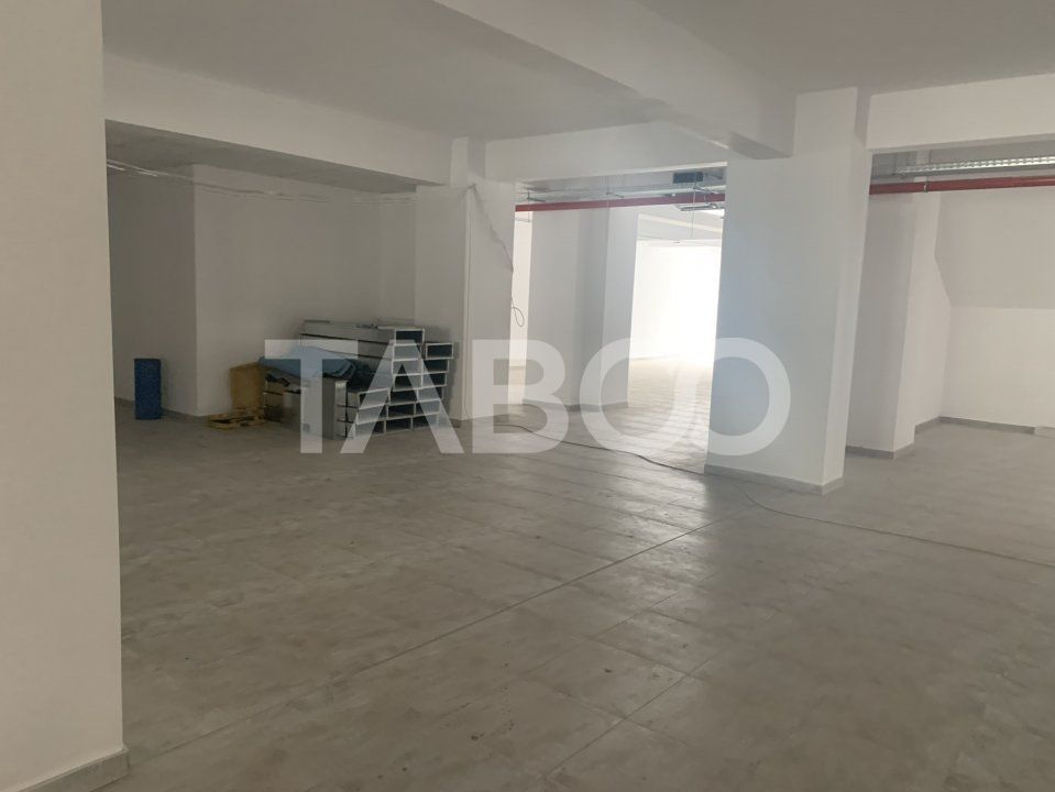 Spatiu comercial de inchiriat de 600 mp zona Centrala in Sibiu – fotografia 8 din 17