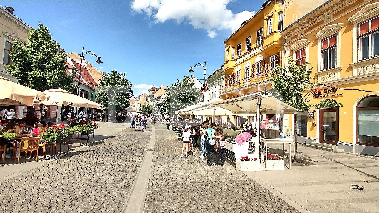 Apartament la cheie 2 camere 80 mpu in zona Centrului Istoric Sibiu – fotografia 1 din 6