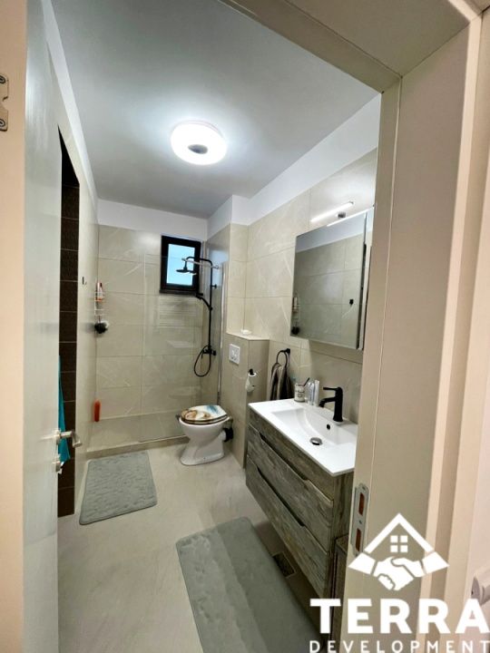 Apartament modern cu parcare inclusă, la câțiva pași de plajă – Mamaia Nord – fotografia 13 din 24