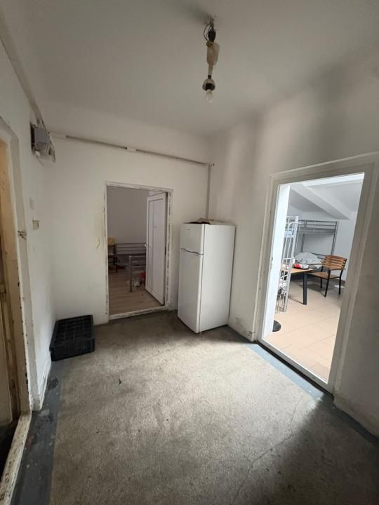Cazare Muncitori | 4 Camere de inchiriat | Unirii | Metrou | – fotografia 1 din 15