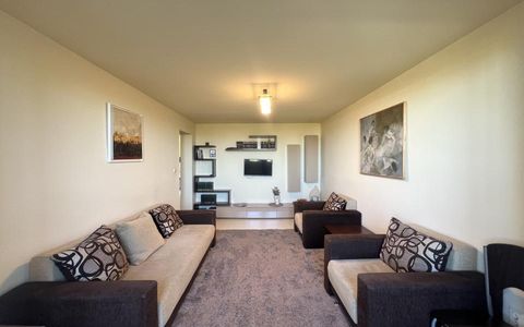 Apartament modern, 3 camere, 62 mp utili, decomandat - zona Popa Sapca