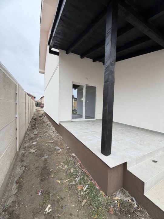 Duplex modern 4 camere, 313 teren, 95mp utili in Mosnita Noua – fotografia 16 din 17