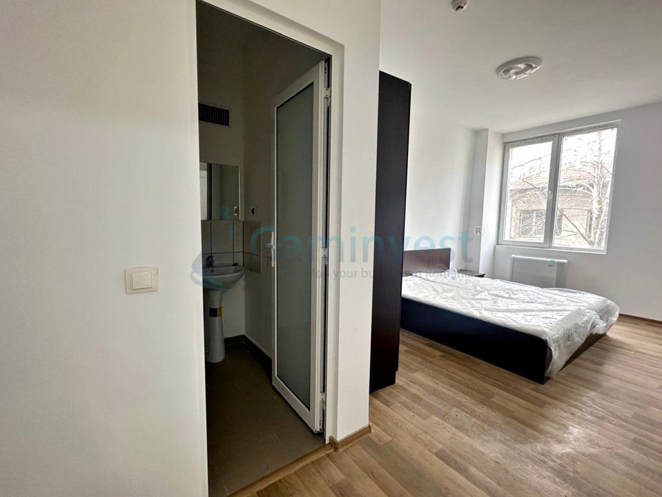 Clădire multifuncțională pentru investiție: hotel sau apartamente, Oradea,Bihor – fotografia 2 din 15