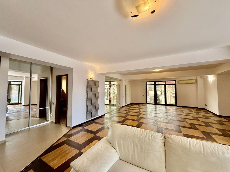 Penthouse Arcul de Triumf duplex et4+M – fotografia 1 din 30