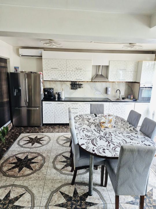 Casa tip duplex in zona Vivo ,187 mp utili – fotografia 3 din 10