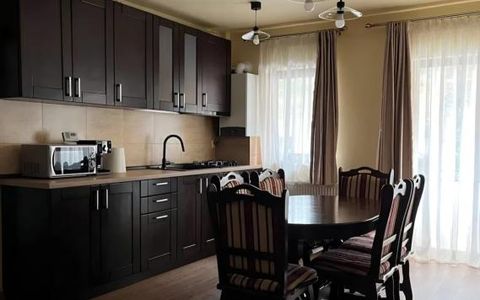 Apartament 3 camere, 60 mp, terasă, balcon, zona Stejarului