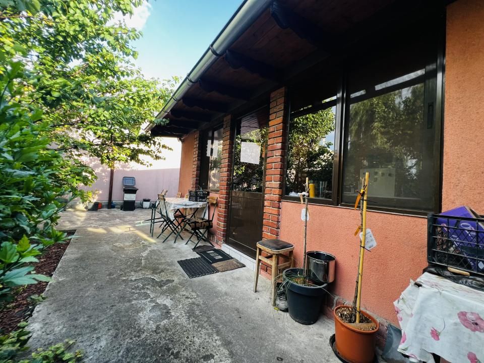 Vila cu 5 camere, 3 bai in Zona Cetatii Timisoara – fotografia 1 din 12