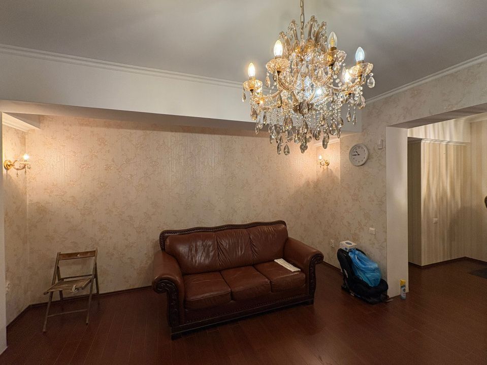 Apartament 3 camere bloc 2012 Prelungirea Ghencea Lidl Primavara – fotografia 18 din 19