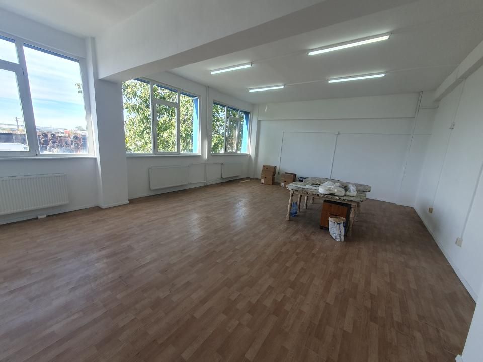 Spatiu birou de inchiriat, 52 mp utili, etaj 1,  Zona Calea Sagului – fotografia 1 din 7