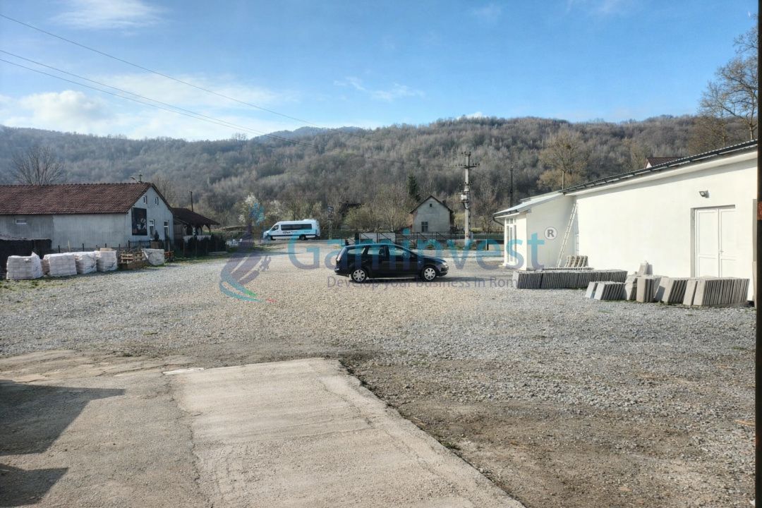Teren intravilan 2800 mp cu spatiu de depozitare de vanzarea in Bucea, Cluj – fotografia 1 din 3