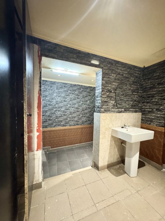 Spatiu comercial in Centru Vechi - Bariera Selari, cu vizibilitate si trafic – fotografia 15 din 20