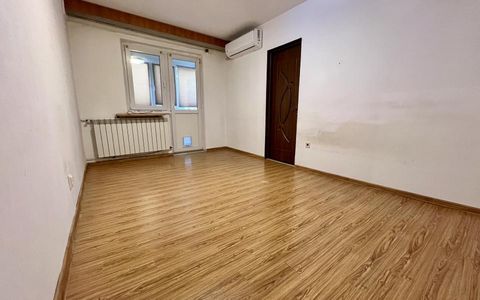 Apartament cu 2 camere, 34 mp utili, etaj 4 - Zona Piata Doina