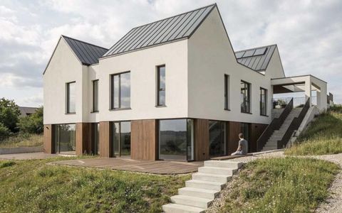 Casă cuplată, 5 camere, teren 410 mp, panoramă | Dâmbul Rotund