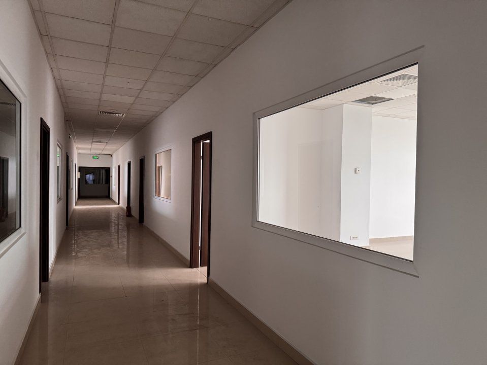 COTROCENI BUSINESS CENTER  / ACCES STRADAL / METROU / DISPONIBIL ! – fotografia 3 din 12