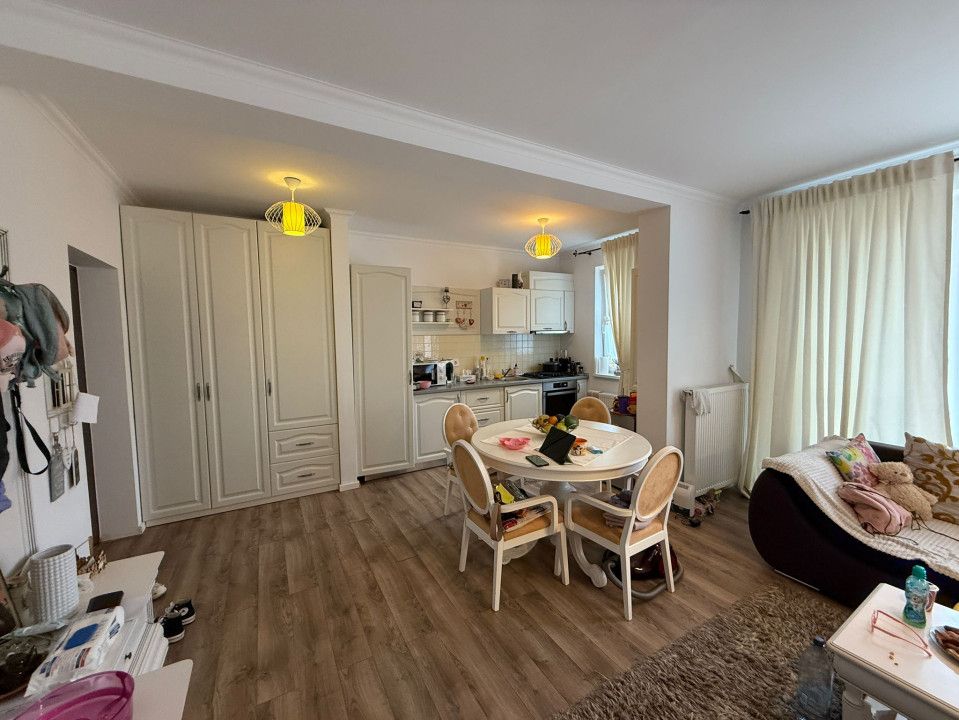 Apartament 2 camere, utilat si mobilat, 2 locuri de parcare - Hotel IQ Comision0 – fotografia 5 din 12