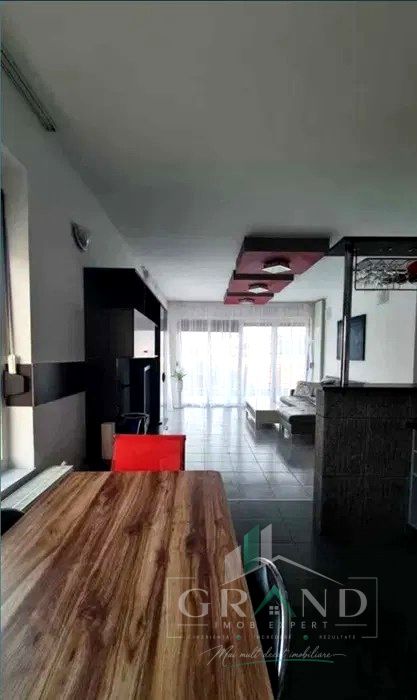 Apartament 2 camere, tip penthouse, cartier Europa – fotografia 4 din 7