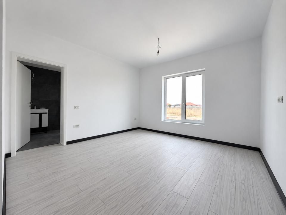 Duplex 3 camere, parter, 90mp utili, 310mp teren, terasa 14mp-Sag – fotografia 5 din 13